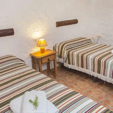 Cuevas Al Qulayat Castilléjar